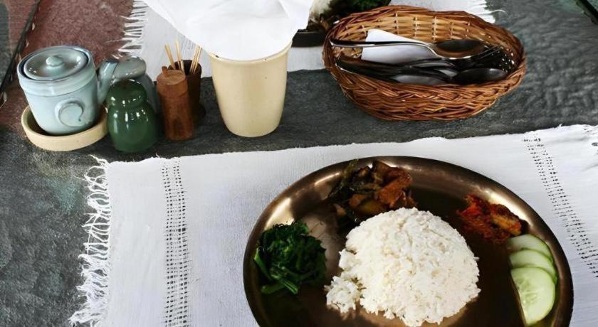 하나노이 어 퍼마컬쳐 리조트 포카라 외부 사진